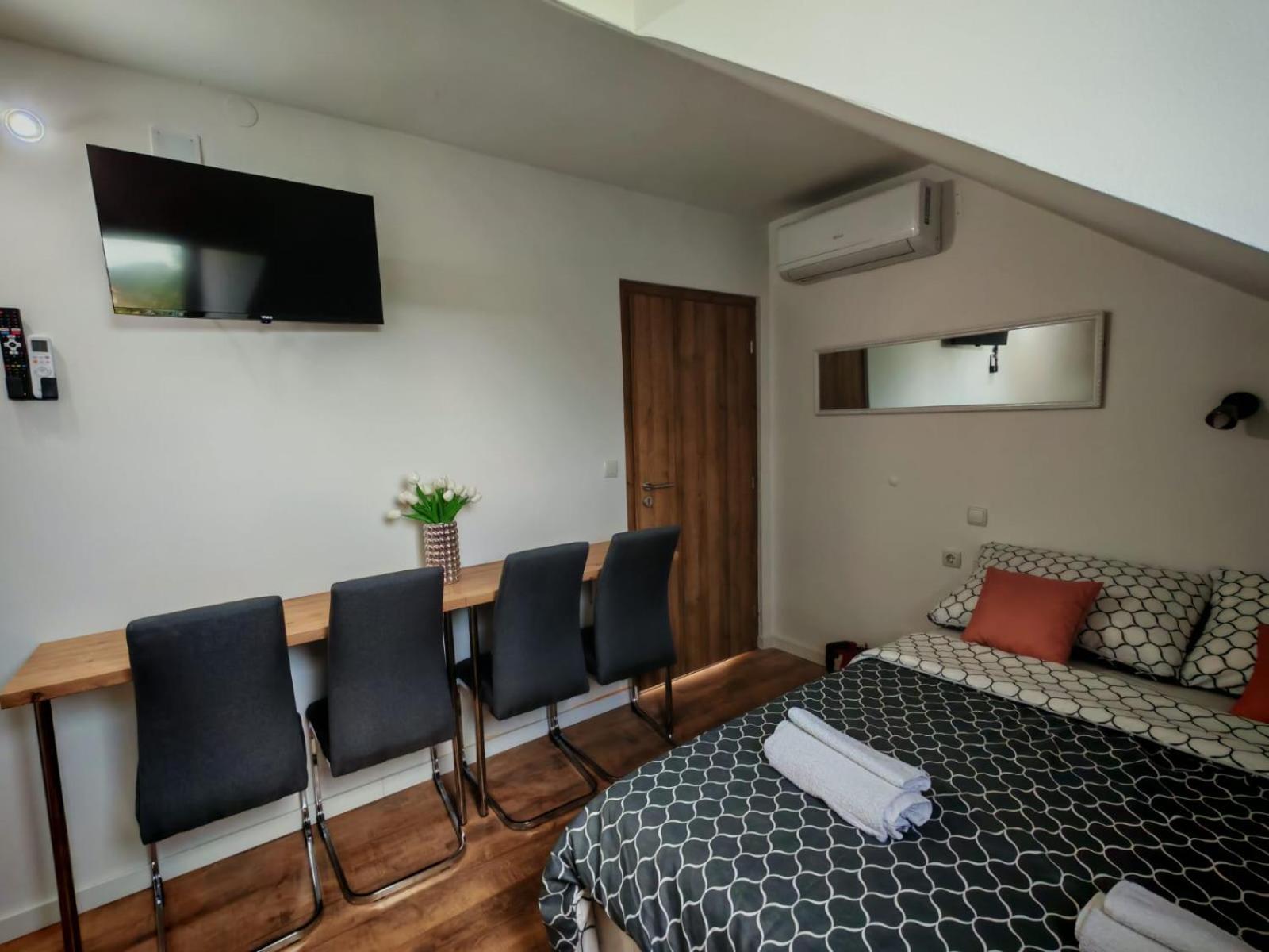 Guest House Gacka Rogic Otočac Εξωτερικό φωτογραφία