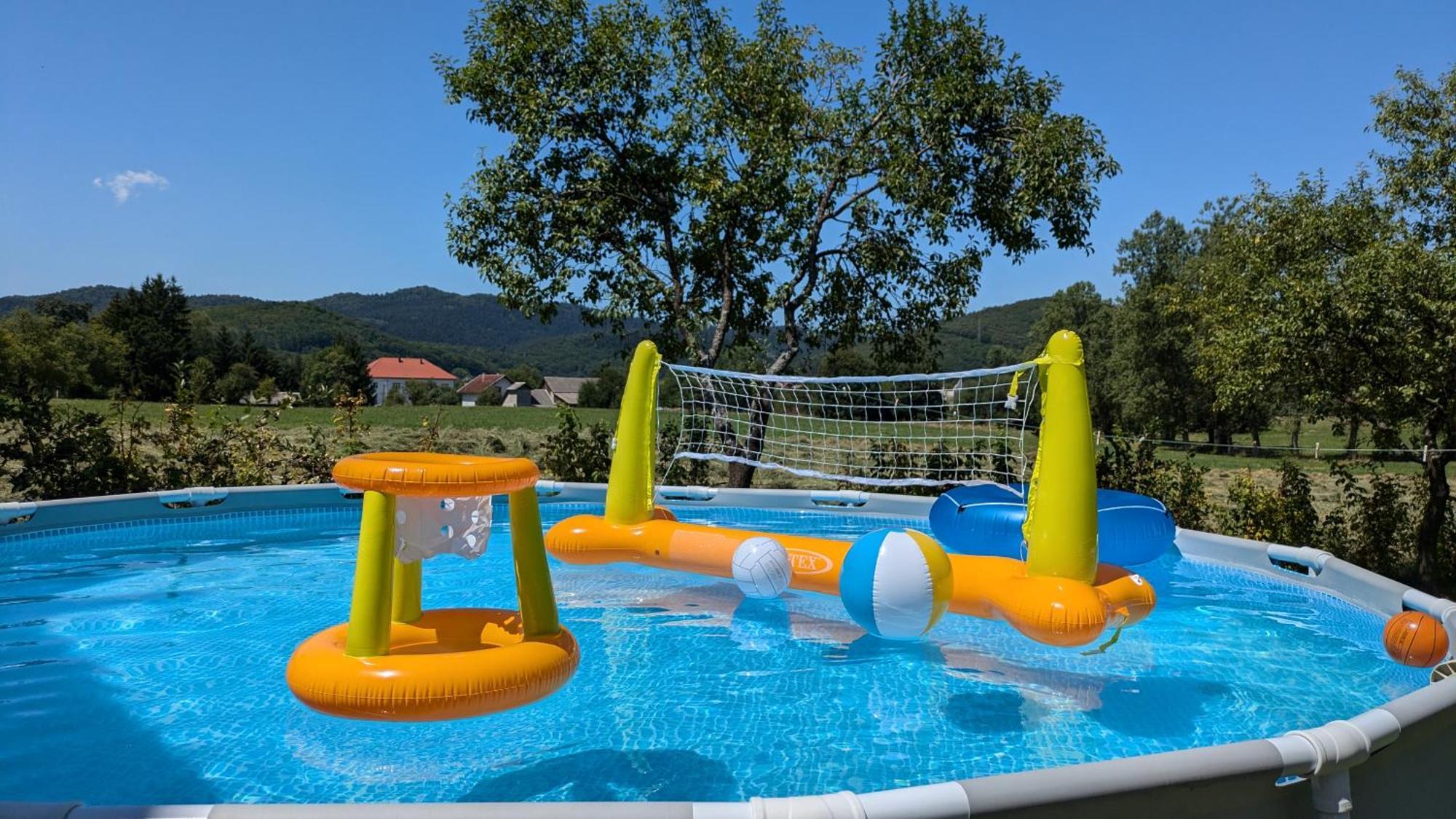 Guest House Gacka Rogic Otočac Εξωτερικό φωτογραφία